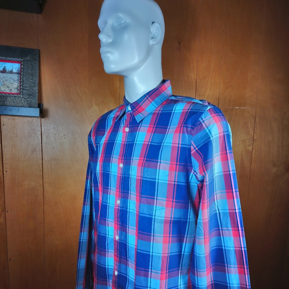 GAP BUTTON DOWN SHIRT